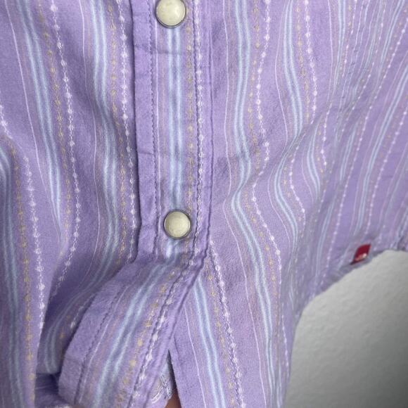 The North Face Womens Top Size M Light Purple Button Down 3/4 Sleeve Shirt - Picture 10 of 15